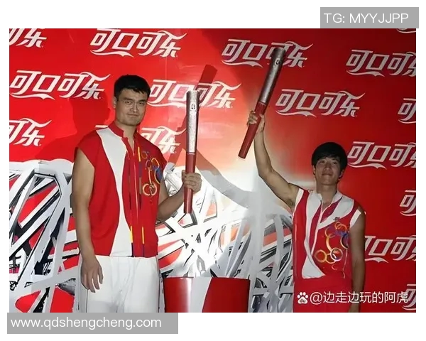 姚明挑战极限运动展现不一样的篮球魅力与勇气